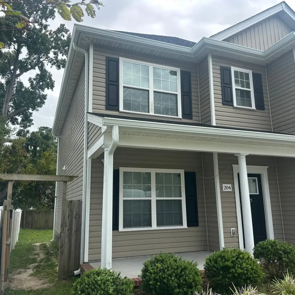 Roof compatibility for aluminum gutter system in Chesapeake VA