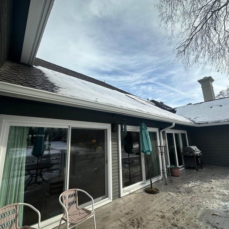 New seamless aluminum gutter replacement completed on Virginia Beach home after